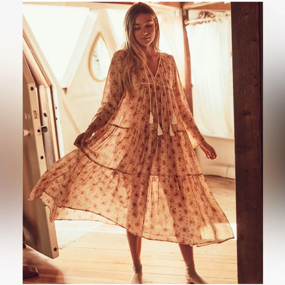 🚨 SOLD 🚨 Christy Dawn Paloma Dress